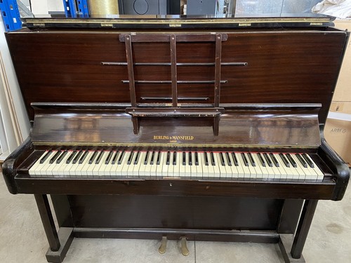 Pianoforte verticale muro - verticale, a