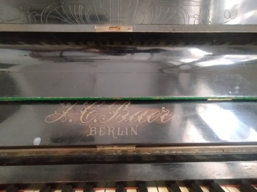Pianoforte verticale - pianoforte,