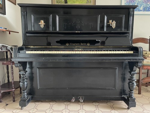 Pianoforte verticale